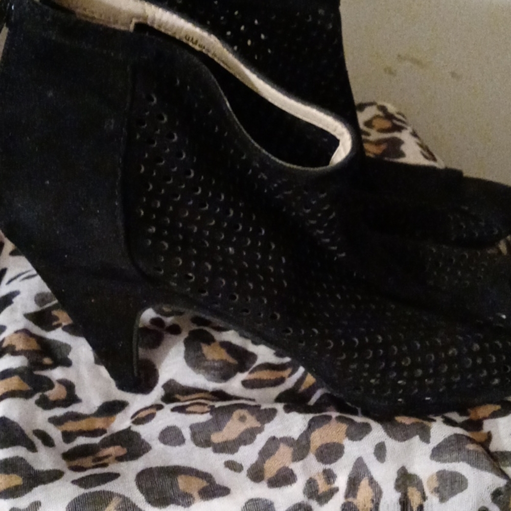 Booties - Picture 3 of 3